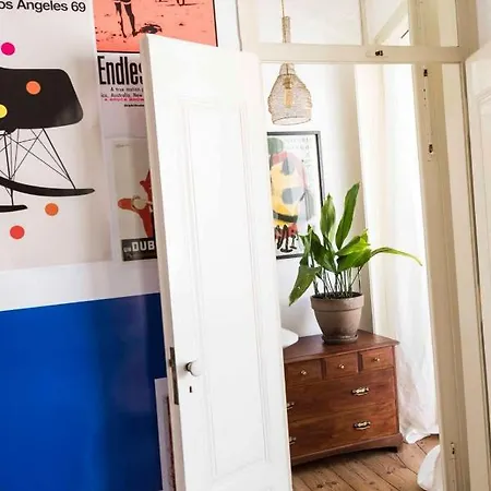 2 Apartment *